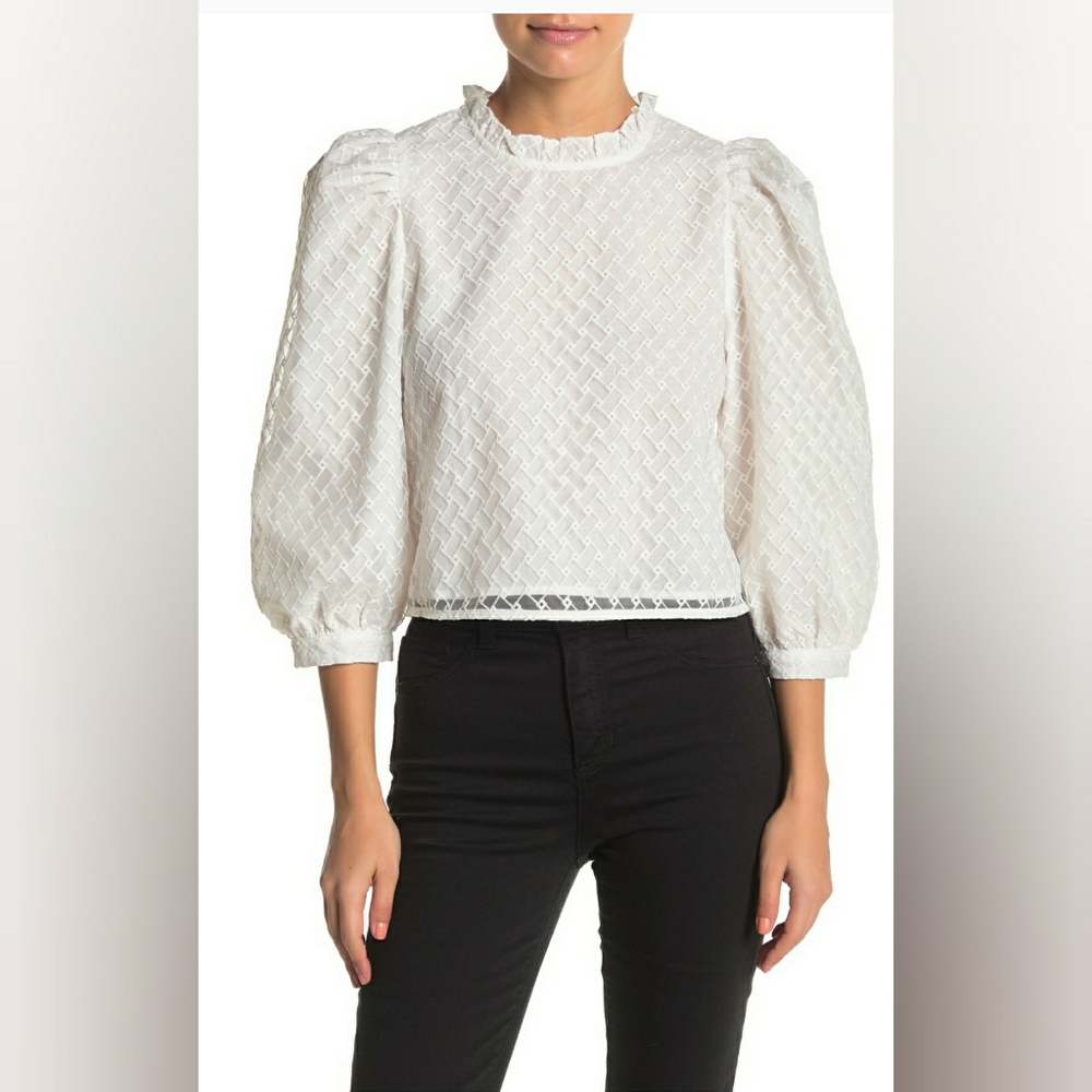NWOT  NSR GALA PUFF SLEEVE RUFFLE TRIM TOP